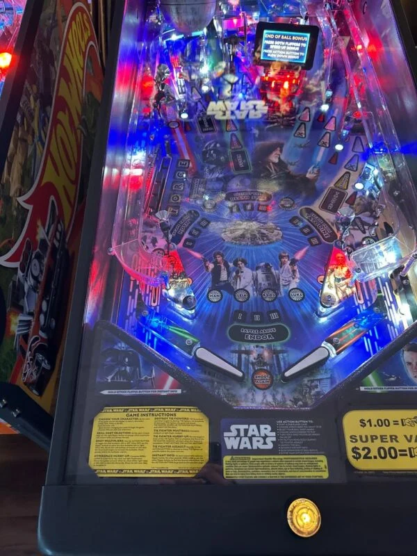 Stern Pinball Star Wars Pro Pinball Machine — image 12