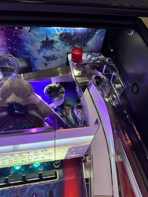 Stern Pinball Stranger Things Premium Pinball Machine — image 9