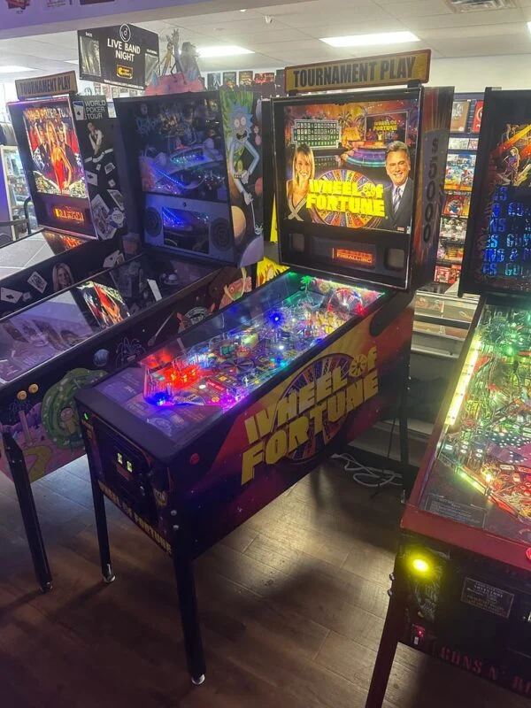 Stern Pinball Wheel of Fortune Pinball Machine — image 3