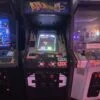 Taito QIX Classic Upright Arcade Game — Product photo Taito QIX Classic Upright Arcade Game — image 1