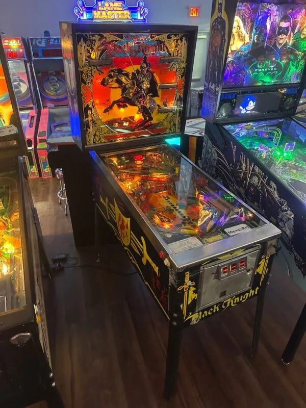 Williams Black Knight Pinball Machine — image 11