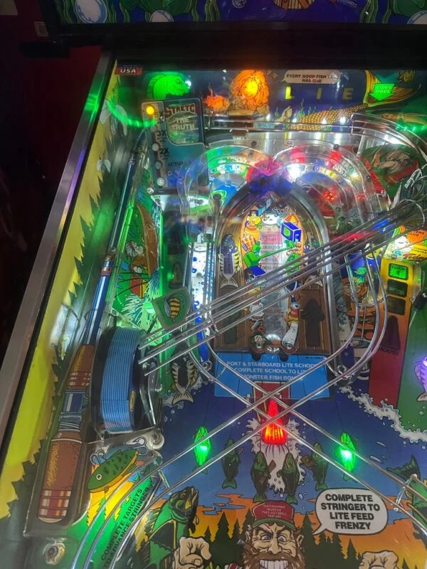 Williams LOADED Fish Tales Pinball Machine — image 10