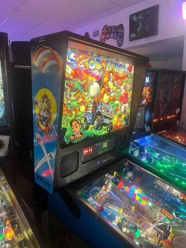 Williams LOADED No Good Gophers Pinball Machine — image 8