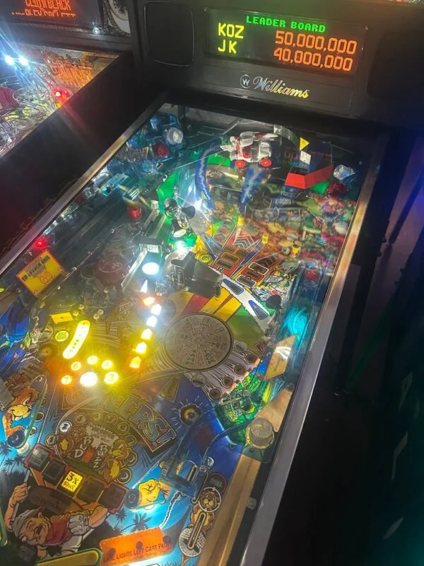 Williams LOADED No Good Gophers Pinball Machine — image 14