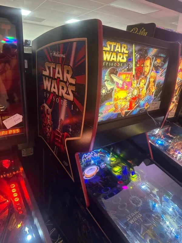 Williams Star Wars Episode 1 Pinball Machine — image 9