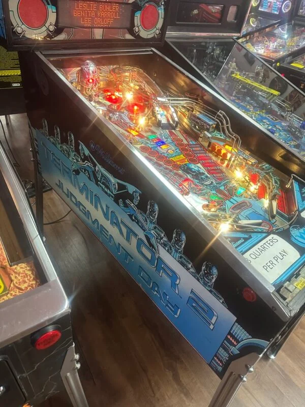 Williams Terminator 2: Judgement Day Pinball Machine — image 16