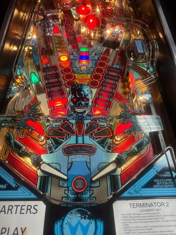 Williams Terminator 2: Judgement Day Pinball Machine — image 18