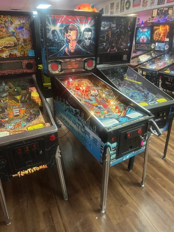 Williams Terminator 2: Judgement Day Pinball Machine — image 19