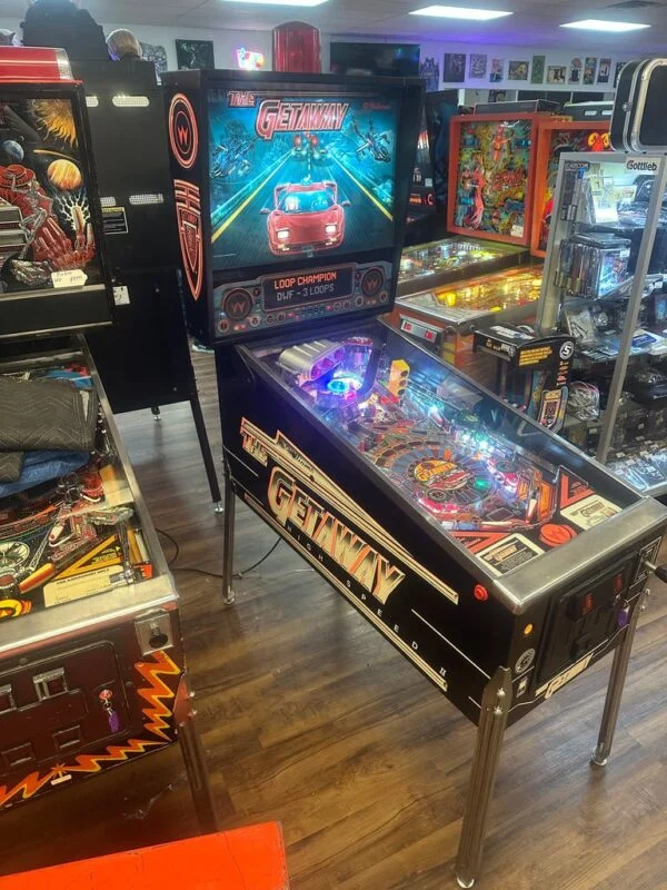 Williams The Getaway: High Speed II Pinball Machine — image 2